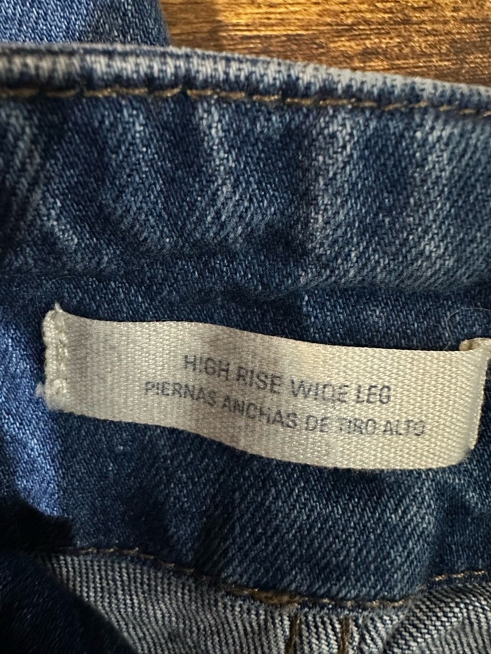 Universal Thread Midwash Blue Denim Jeans - Picture 3 of 5